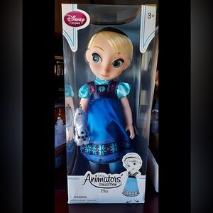 Disney Blue Animator's Collection ELSA Doll with Accessories 2013 NIB